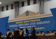 Unriyo Wisuda 605 Lulusan Program Diploma dan Sarjana