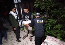 Polda DIY Bagi-bagi Sembako di Markas FJI