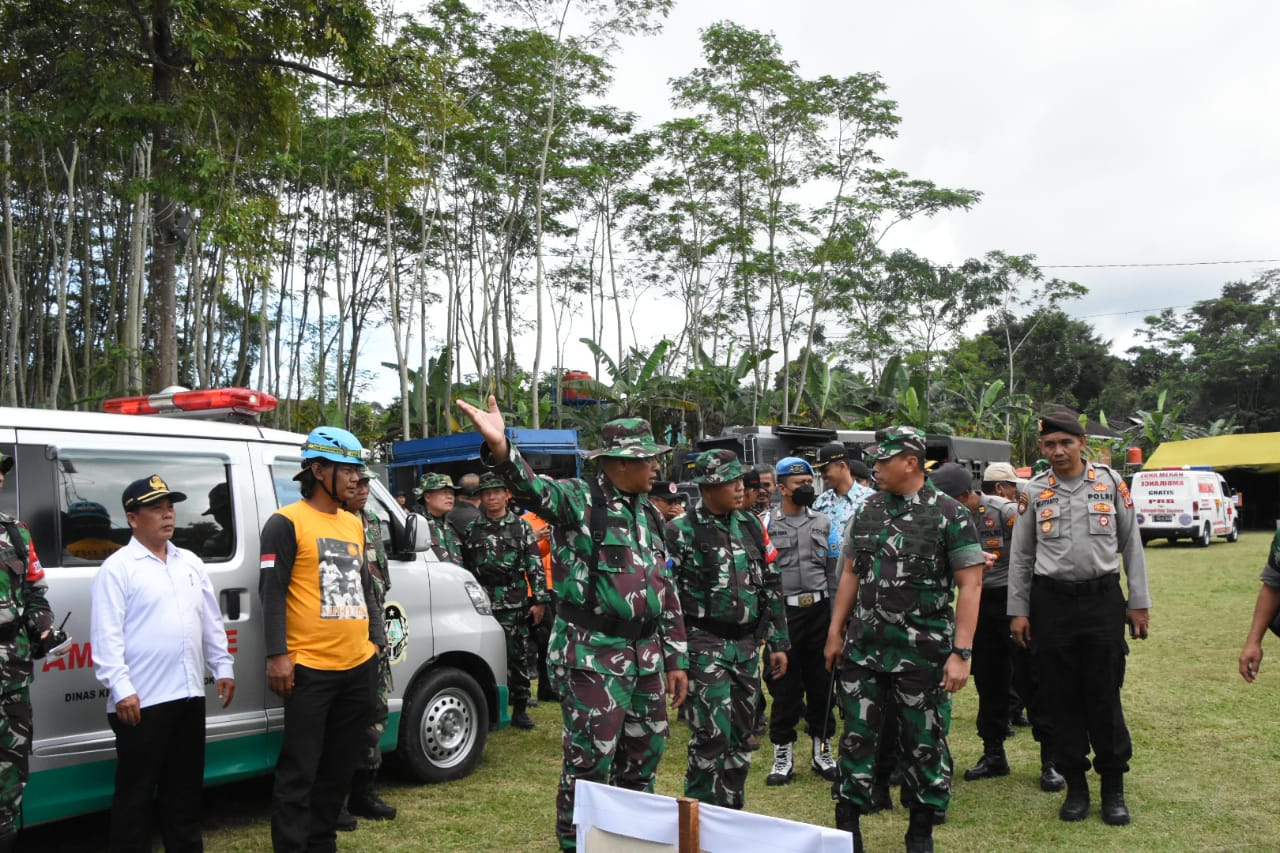 Danpusterad Tinjau Latihan Penanggulangan Bencana Alam Korem 072 ...