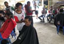 Ratusan Warga Ikuti Aksi Potong Rambut Gratis Yang Digelar Relawan Jaritangan