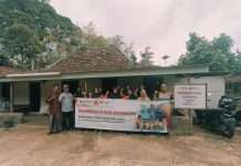 Rumah Zakat dan ZIS Indosat Komitmen Kembangkan Usaha Tempe Godong Jati Di Kampung Zakat Balong