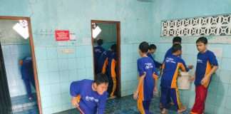MBS Berbakti Terjunkan 2.500 Santri Untuk Bersihkan Masjid