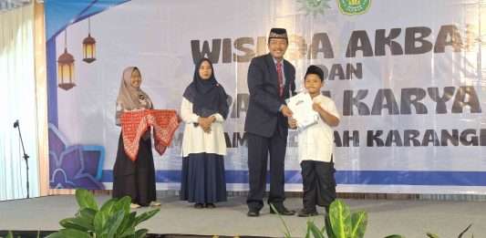 Diisi Berbagai Acara, Wisuda SD Muhammadiyah Karangharjo Berlangsung Khidmad dan Meriah