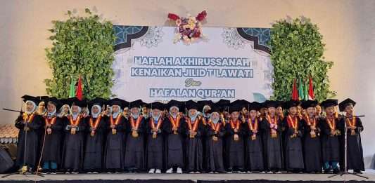 Haflah Akhirussanah SD Muhammadiyah Semoya Meriah, 20 Siswa Hafal Juz 30 dan 6 Siswa Tuntaskan Juz 29