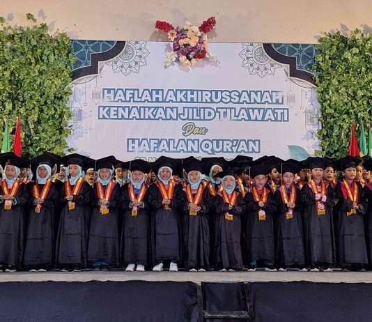 Haflah Akhirussanah SD Muhammadiyah Semoya Meriah, 20 Siswa Hafal Juz 30 dan 6 Siswa Tuntaskan Juz 29