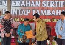 Setelah 16 Tahun Warga Terdampak Erupsi Gunung Merapi Terima Sertifikat Tanah Huntab dari Sultan