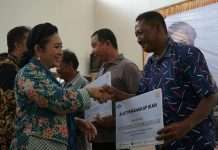 Titiek Soeharto Salurkan Bantuan Perikanan di Kulon Progo, Hasil Tangkapan Nelayan Capai 3 Kuintal Sehari