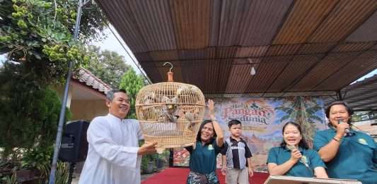 Paroki Santo Petrus Warak Rayakan Hari Pangan Sedunia, Dari Persembahan Hasil Bumi Hingga Pelepasan Burung